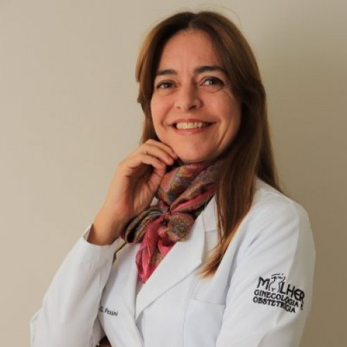 Dra. Juliana Caceres Pessini