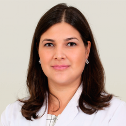 Dra. Caroline Manfron Da Fonseca Maniglia