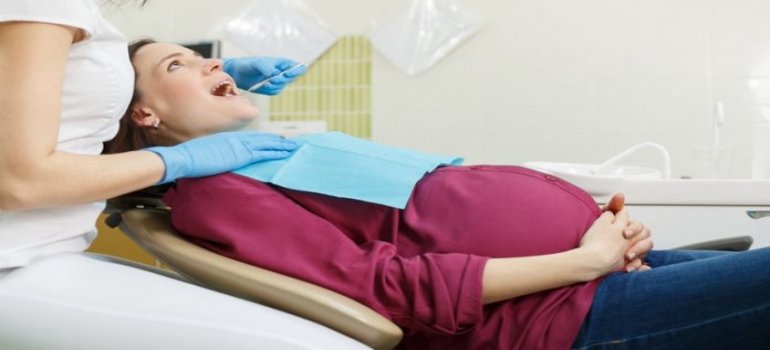 Cuidados Odontológicos na Gravidez Cuidados Odontológicos na Gravidez
