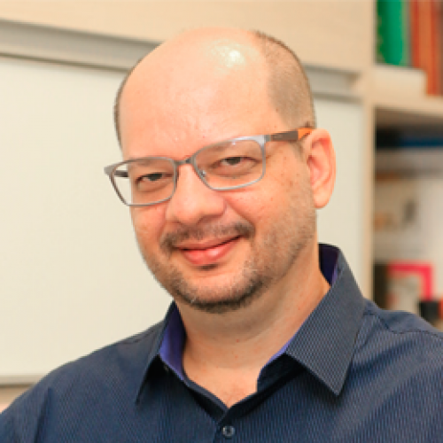  Dr. Renato Zorzo 